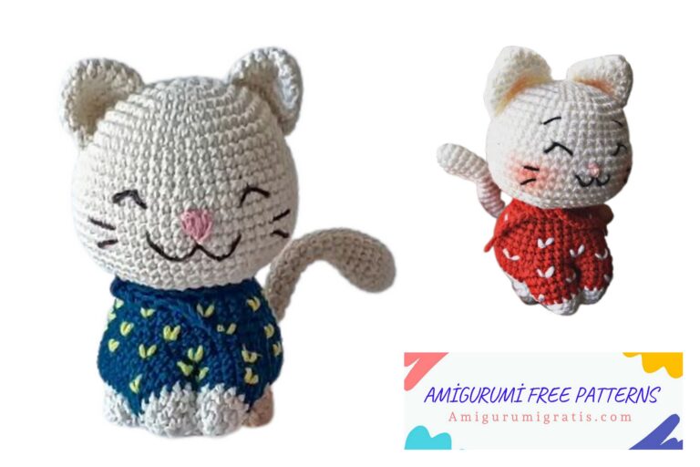 Amigurumi Christmas Cats Crochet Free Pattern